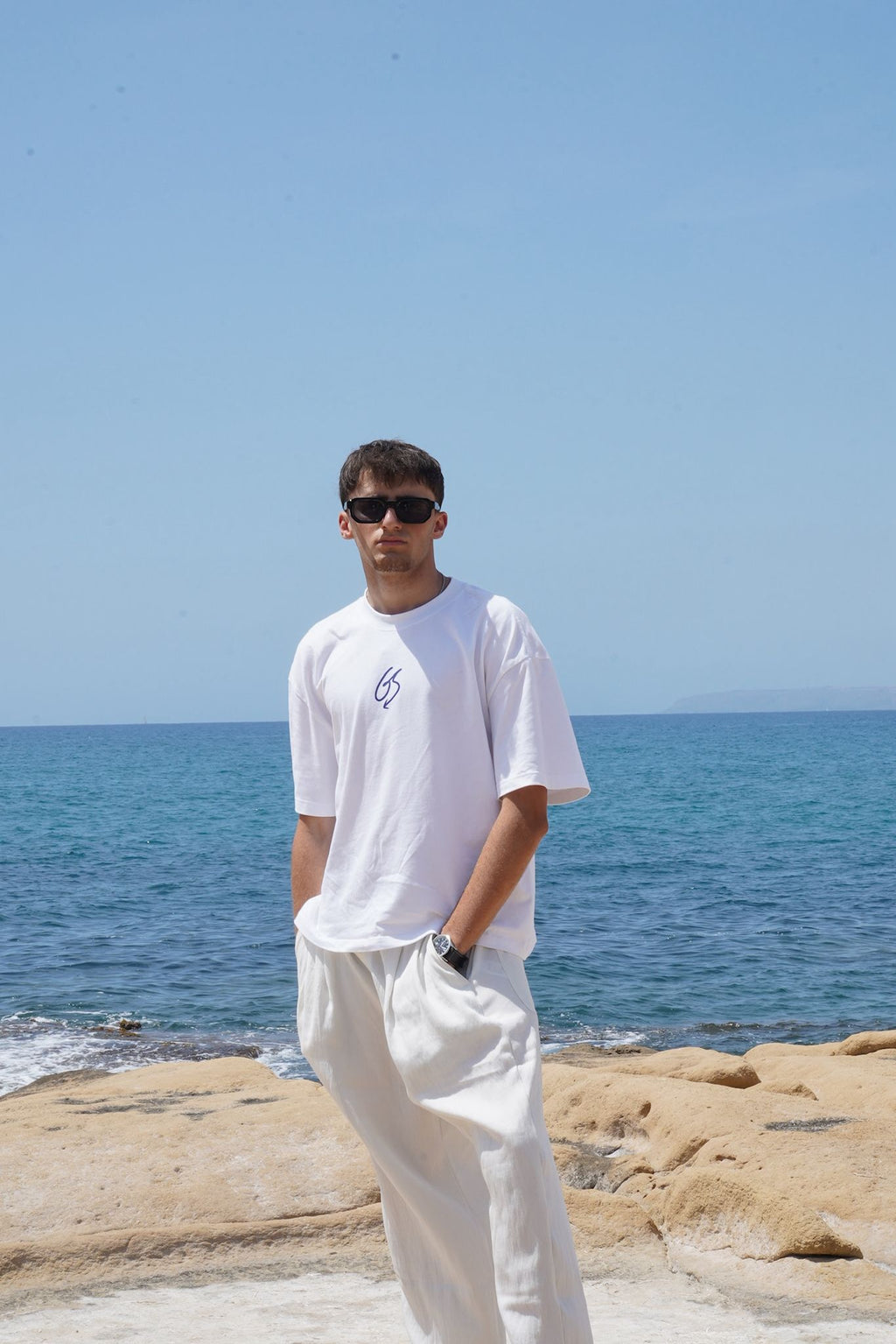 The sun tee
